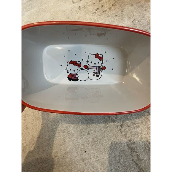 NWT Hello Kitty Bowl And Bread Baking Dish Ceramic Christmas Theme - Picture 3 of 4
